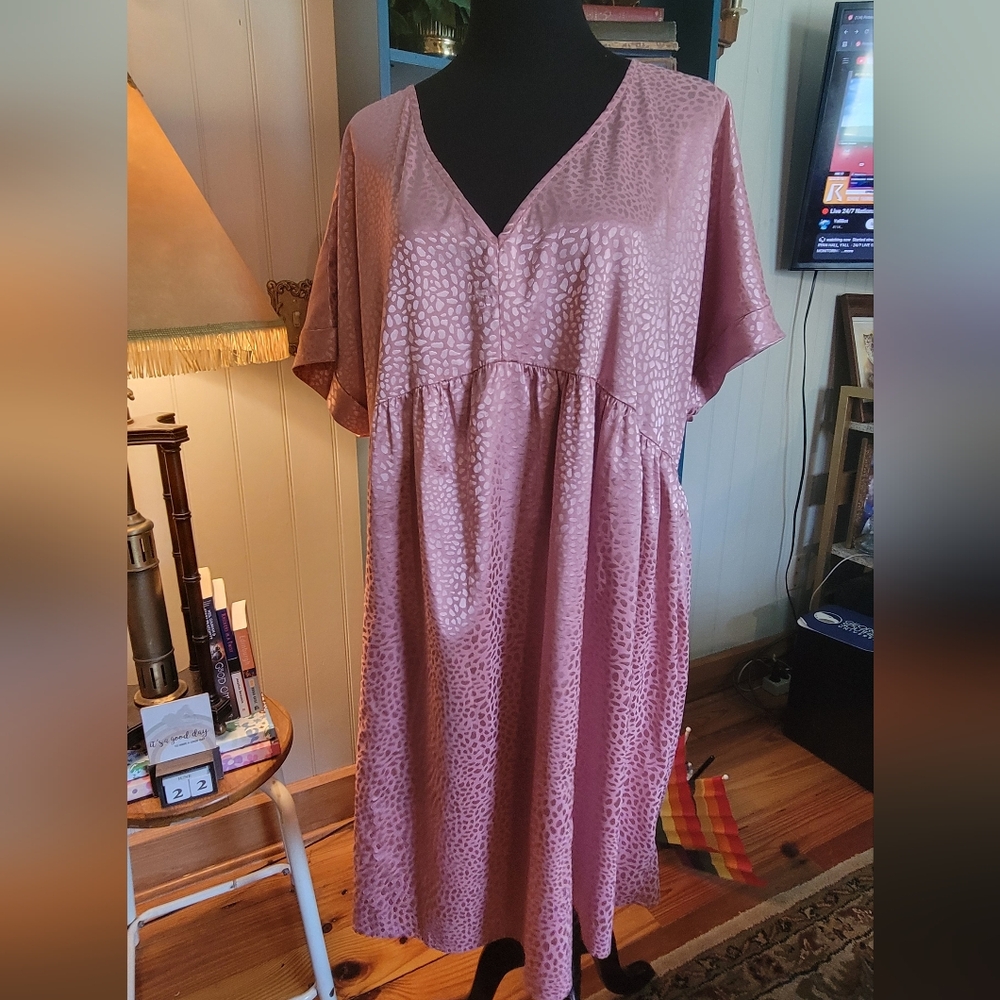 *Has Flaws!* Plus Size 2x Barbie Pink Babydoll Dress